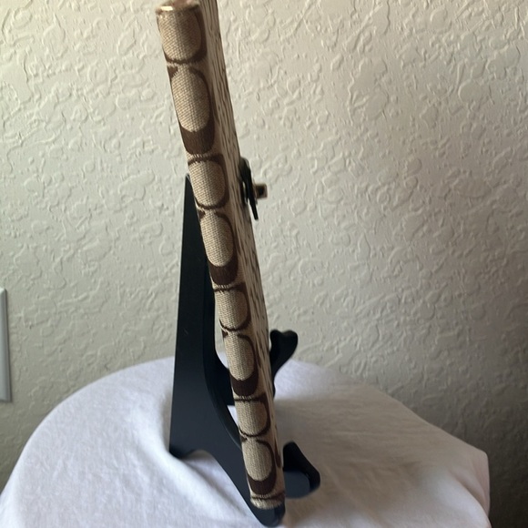 Coach: Brown Signature iPad case/holder with pink inside - Picture 9 of 16